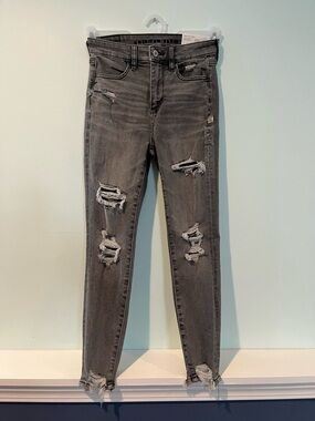American Eagle Women’s Next Level Stretch Distressed Jeggings, Size 2/26W